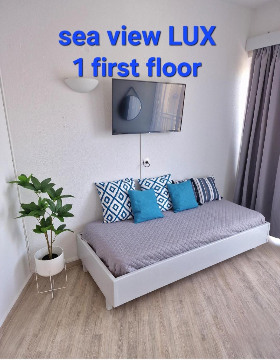 Blue Eyes Apartments Ixia  Habitación foto
